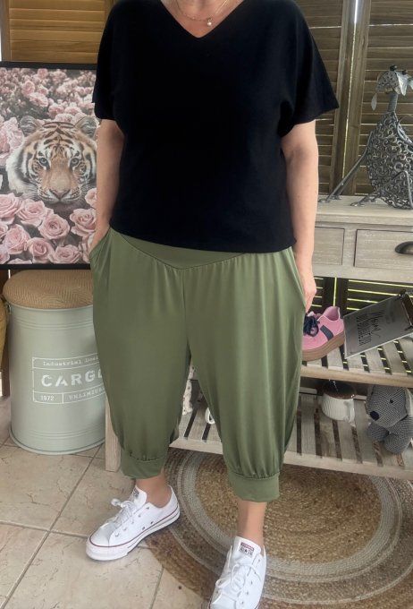 Pantalon corsaire / pirate kaki stretch ++++ du 38 au 48