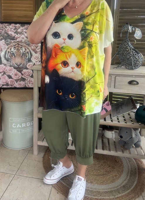 Top fin ample vert anis Les Petits Chats du 40 au 52