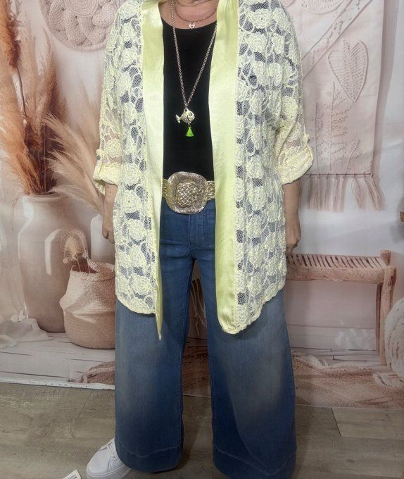 Gilet trapèze ample dentelle florale jaune manches réglables  confort +++ du 40 au 54 et même +