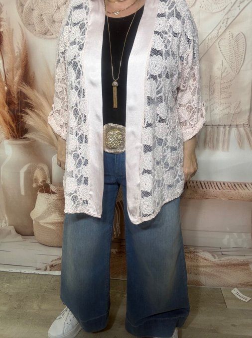 Gilet trapèze ample dentelle florale rose manches réglables  confort +++ du 40 au 54 et même +