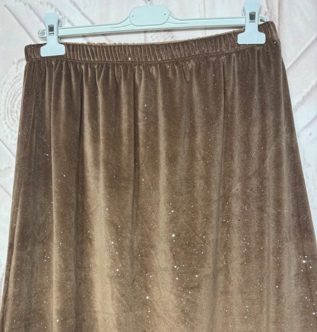 Jupe asymétrique velours chocolat au lait strass paillettes argentées et dentelle noire du 40 au 52 