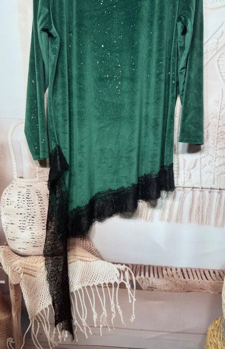 Tunique asymétrique velours vert Sapin strass paillettes argentées et dentelle noire du 38 au 50/52