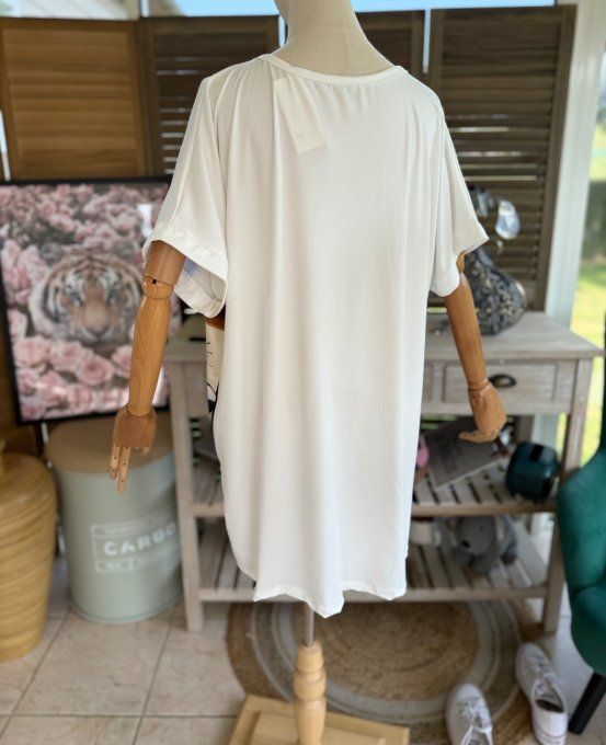 Tunique longue ou robe courte blanche Les Chats sur l'étagère du 40 au 50/52 