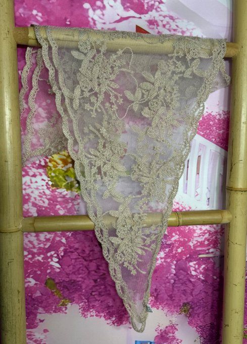 Grand Triangle en dentelle Taupe clair Bohème Chic  +++ 