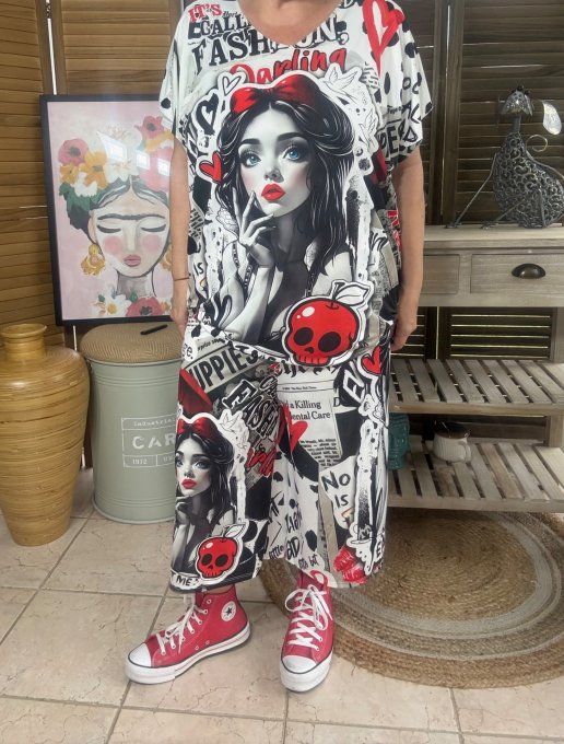 Ensemble bermuda façon Jort + top  The Gothic Skulls Girl du 40 au 52 