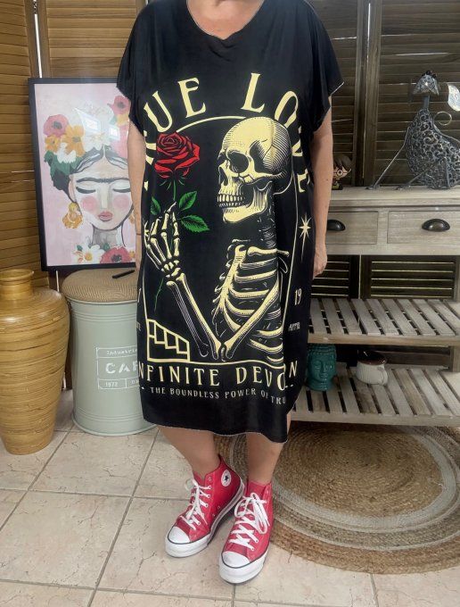 Robe courte ou tunique longue noire Skeleton in Devotion & Red Rose du 42 au 52 