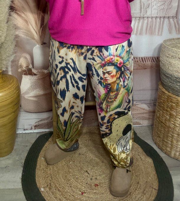 pantalon façon jogg  suédine Frida Kahlo Indian Mexican Spirit confort ++++ du 38 au 46/48 