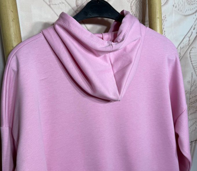 Maxi-sweat à capuche rose bébé ou Robe-sweat sportswear confort +++ du 40 au 52 