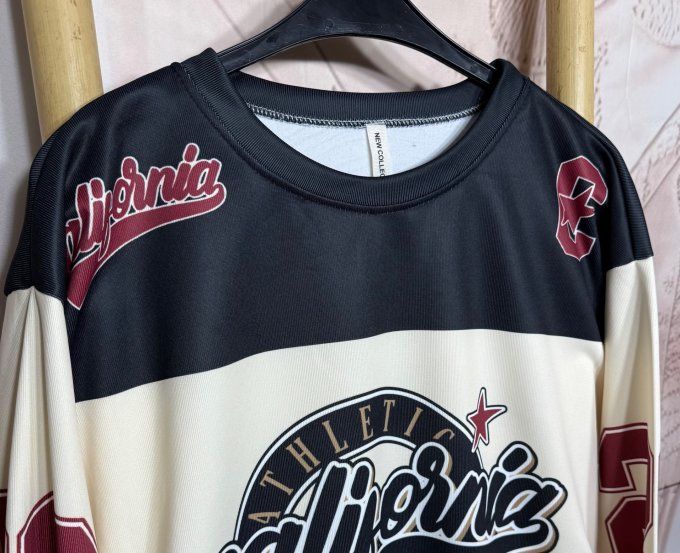 Sweat crème noir California University Number 23 Athletics Sport du 34 au 44