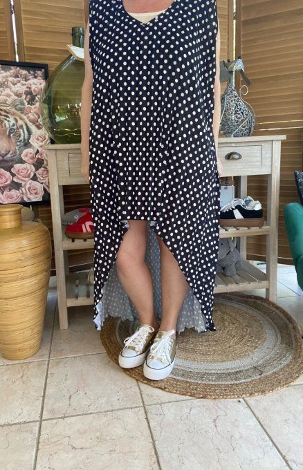 Maxi-tunique plissée asymétrique noire pois blancs du 42 au 56/58