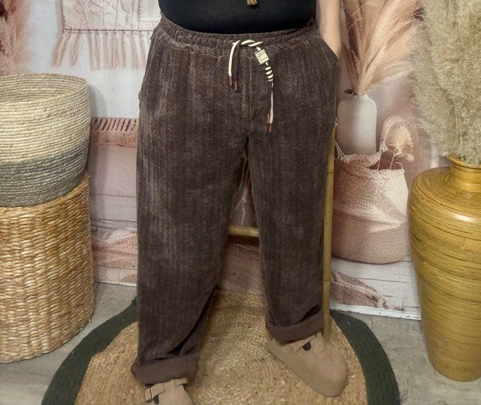 pantalon façon jogg  velours rayé et motifs texturés chocolat confort ++++ du 40 au 50/52 