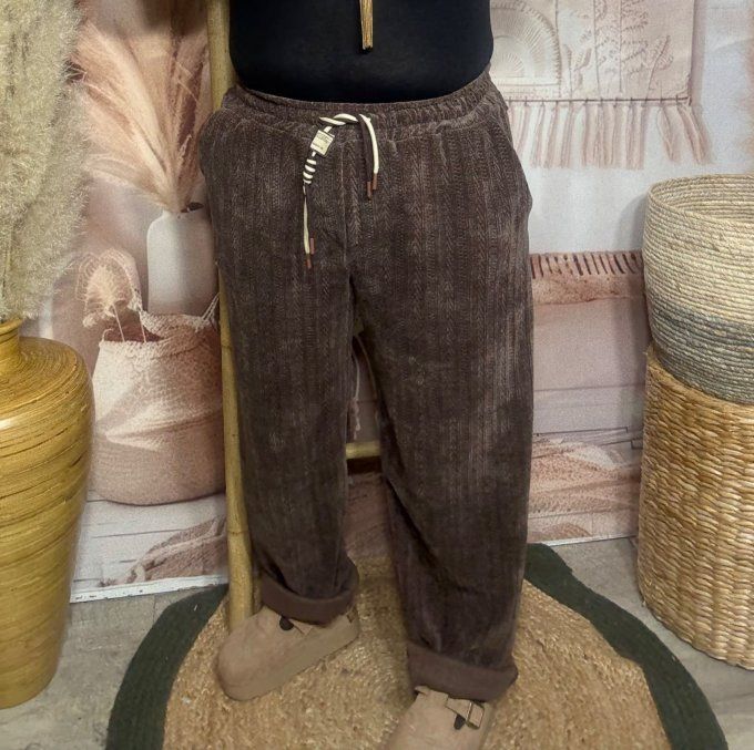 pantalon façon jogg  velours rayé et motifs texturés chocolat confort ++++ du 40 au 50/52 