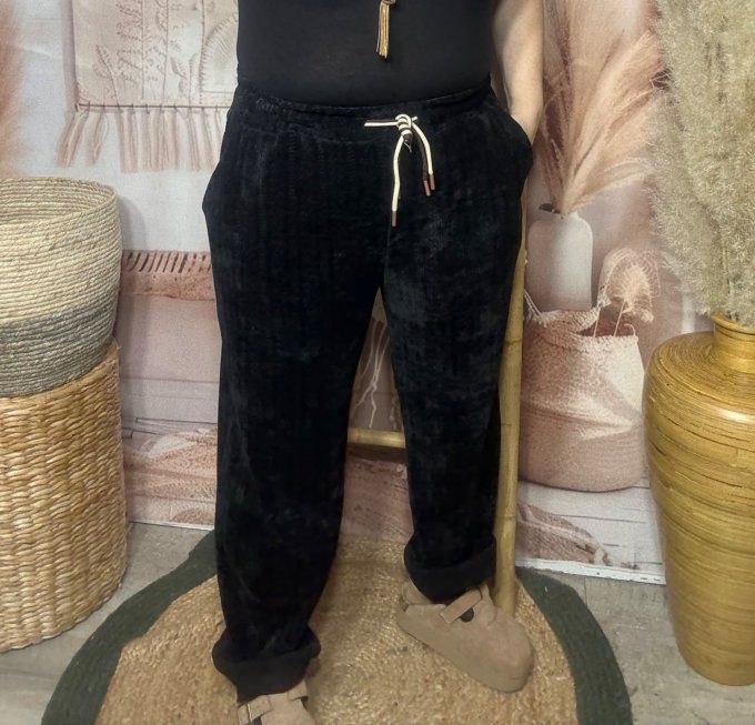 pantalon façon jogg  velours rayé et motifs texturés noir confort ++++ du 40 au 50/52 