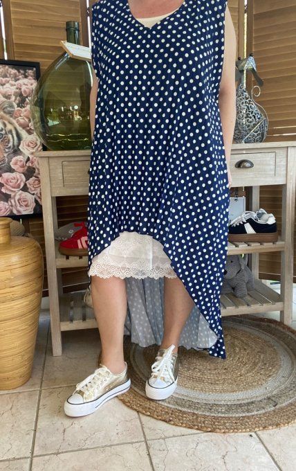 Maxi-tunique plissée asymétrique marine pois blancs du 42 au 56/58