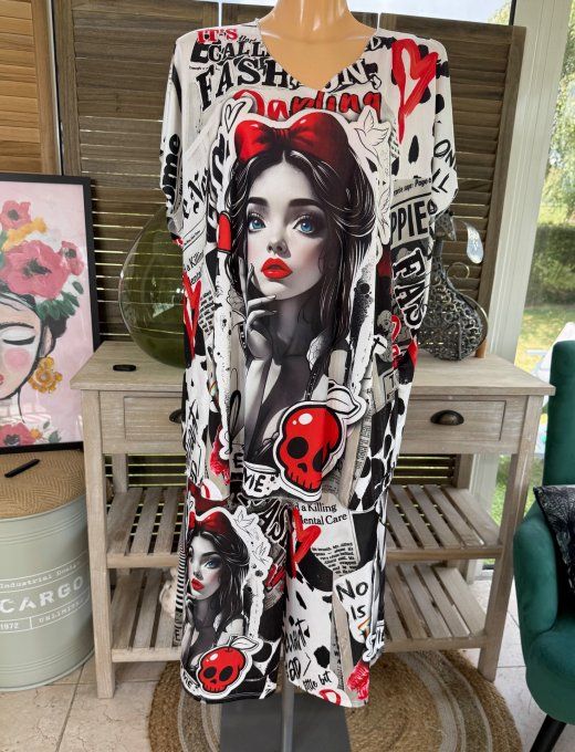 Ensemble bermuda façon Jort + top  The Gothic Skulls Girl du 40 au 52 