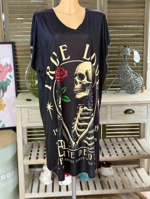 Robe courte ou tunique longue noire Skeleton in Devotion & Red Rose du 42 au 52 