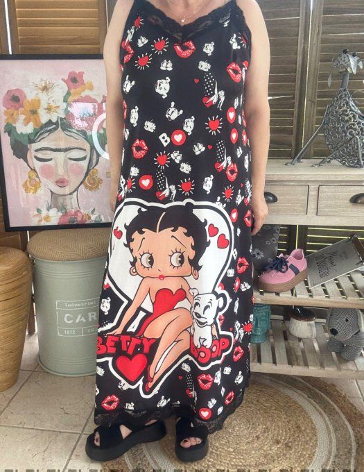 Robe longue bretelles réglables noire Betty Boop in Love du 36 au 46 