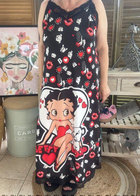 Robe longue bretelles réglables noire Betty Boop in Love du 36 au 46 