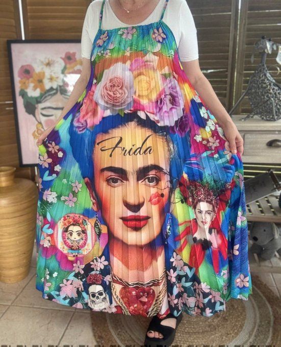 Robe longue plissée bretelles ajustables multicolore Viva Frida Kahlo du 38 au 48/50   
