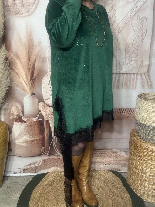 Tunique asymétrique velours vert Sapin strass paillettes argentées et dentelle noire du 38 au 50/52