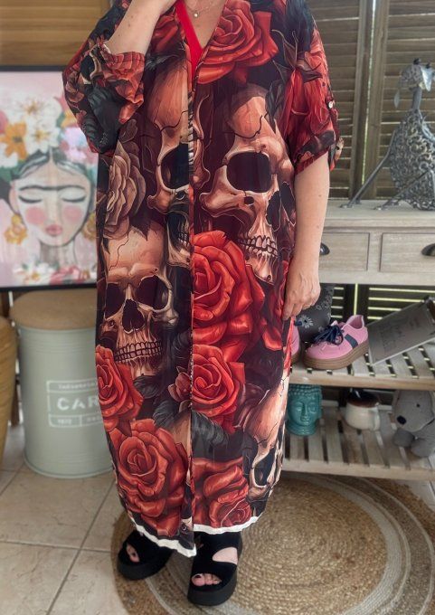 Kimono long voile noir Trio de Skulls & Red Roses du 40 au 50/52 et même +