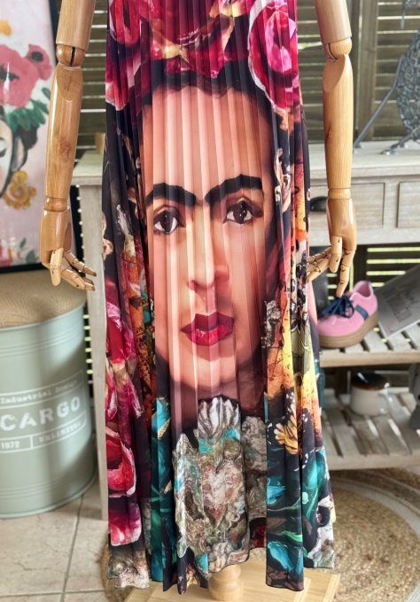 Robe longue plissée bretelles ajustables Frida Kahlo et fleurs exotiques du 38 au 48/50  