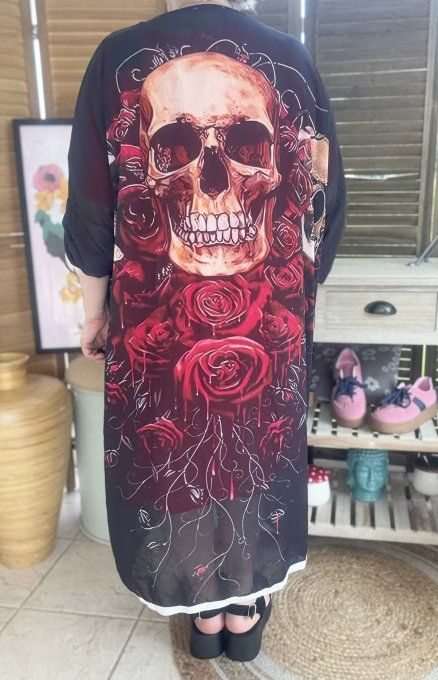 Kimono long voile noir  Skulls & Red Roses du 40 au 50/52 et même +