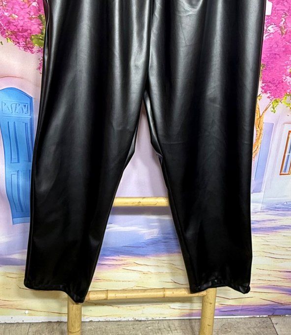 Pantalon style Jogg simili-cuir noir doublé polaire ultra stretch Confort +++ du 44 au 52/54