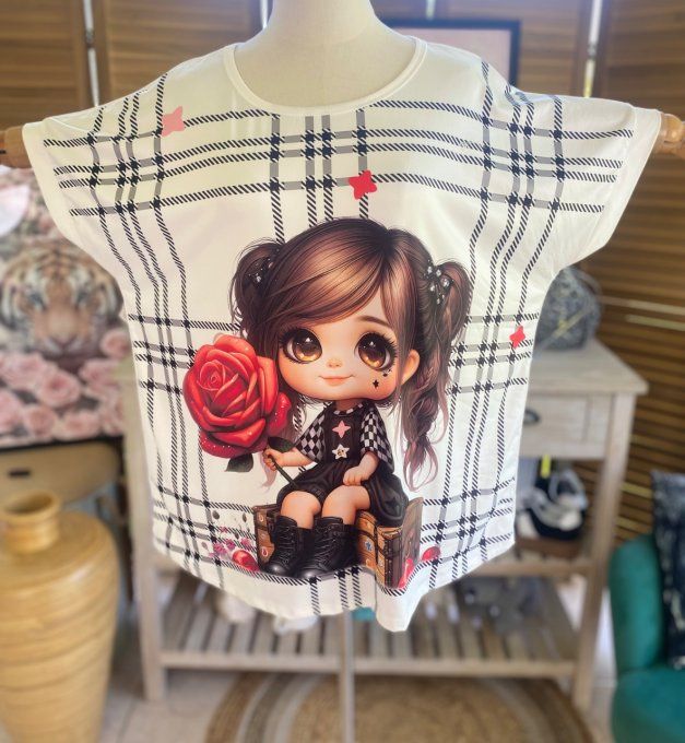 Top ample blanc L'adorable Fillette à la rose rouge du 38 au 48/50 
