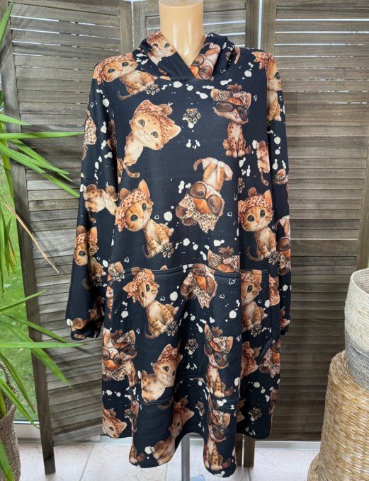 Maxi-sweat polaire à capuche noir Mes Petits Chats Caramel douceur +++++ du 42 au 58/60