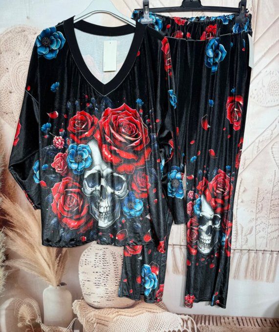 Survêtement ou Ensemble détente velours Skulls Red & Blue Roses du 38 au 50/52