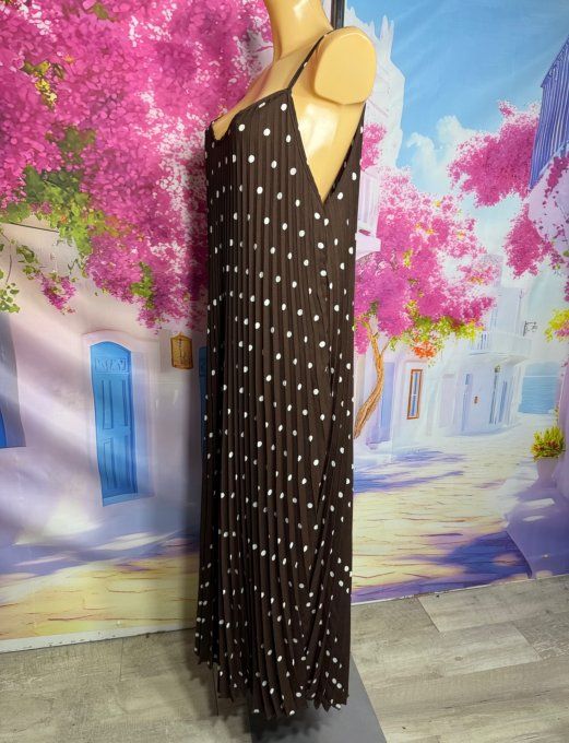 Robe à bretelles longue plissée Chocolat pois blancs  douceur ++++ du 40 au 54/56 