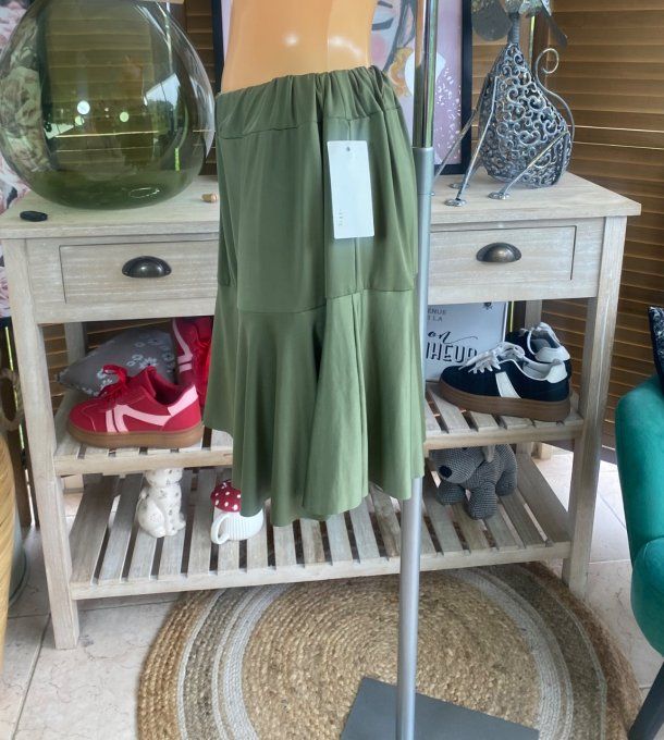 Jupe -short ample kaki stretch ++++ du 38 au 54 