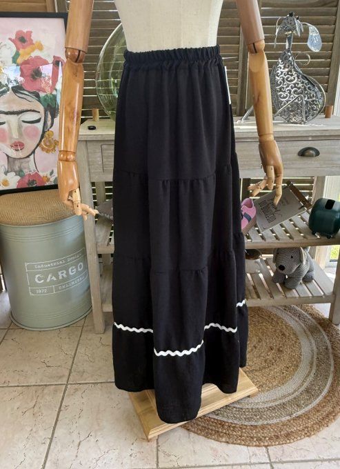 Ensemble noir jupe longue ample + blouse effet lin croquet blanc du 42 au 48/50