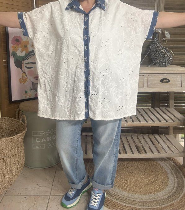 Chemise blanche ample broderie anglaise & jeans brodé du 40 au 52