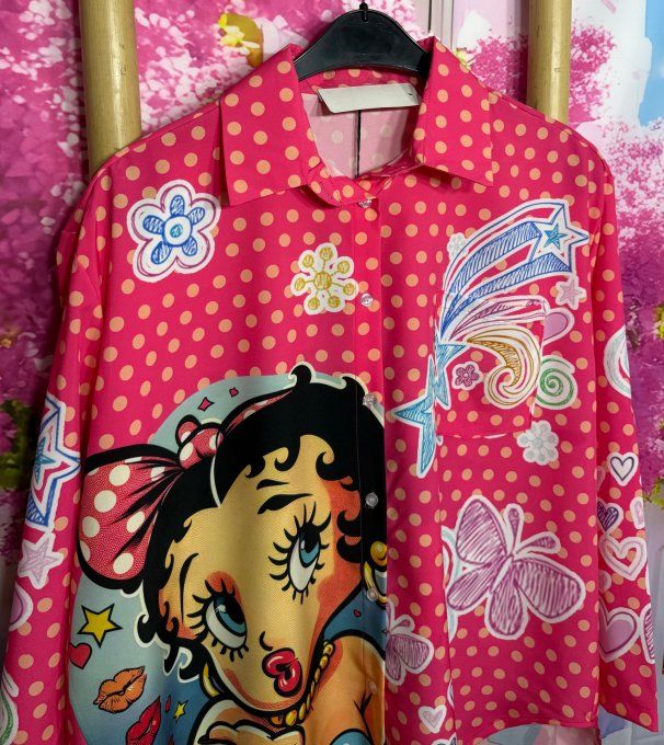 Chemise rose vif pois corail manches réglables Betty Boop fleurs du 40 au 50/52 