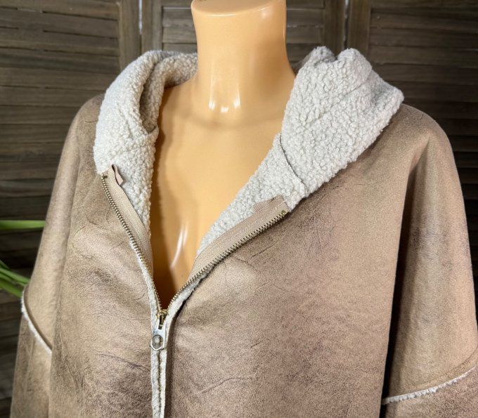 Manteau à capuche camel irisé effet cuir et peau mouton retourné du 40 au 50 et même +