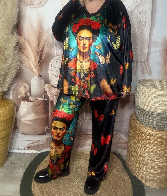 Survêtement ou Ensemble détente velours Frida Kahlo aux Fleurs du 38 au 50/52