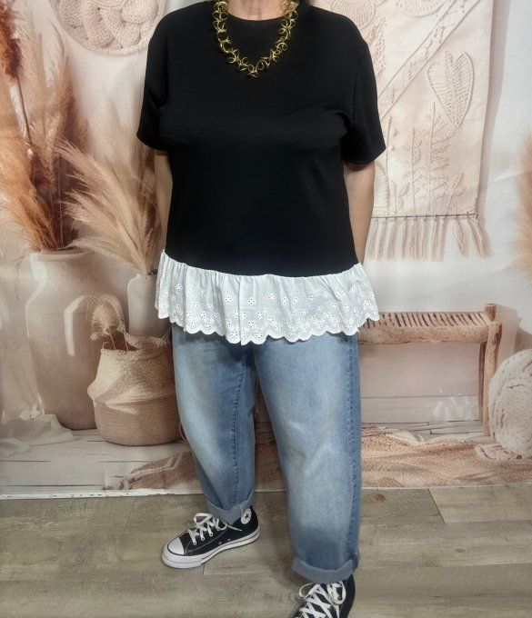 Top trapèze noir volants broderie anglaise blanche douceur +++ du 36 au 46/48