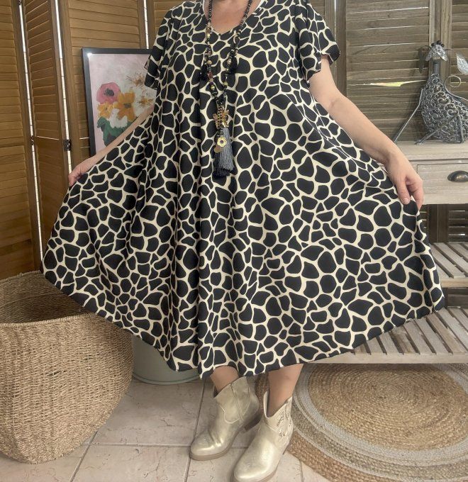 Robe trapèze asymétrique noire et beige Ethnique Girafe du 40 au 52/54 