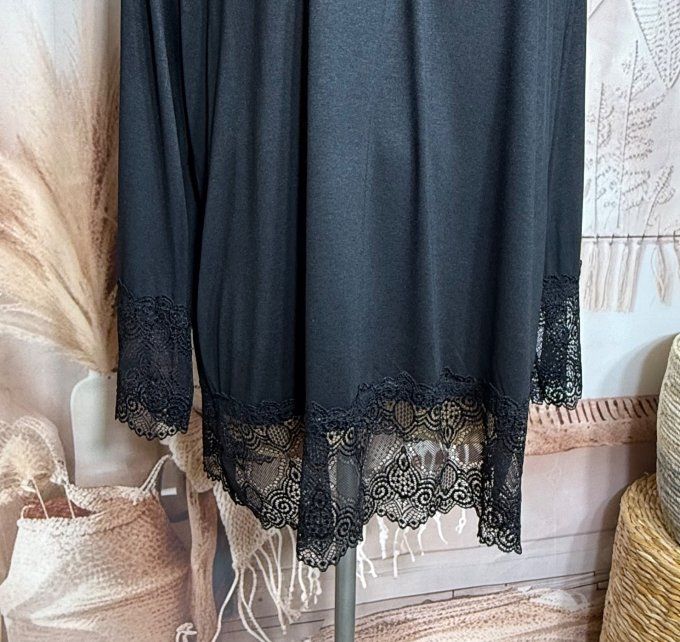 Top dentelle / Sous-pull dit "Rouleau" noir manches longues qualité +++ du 42 au 54/56 