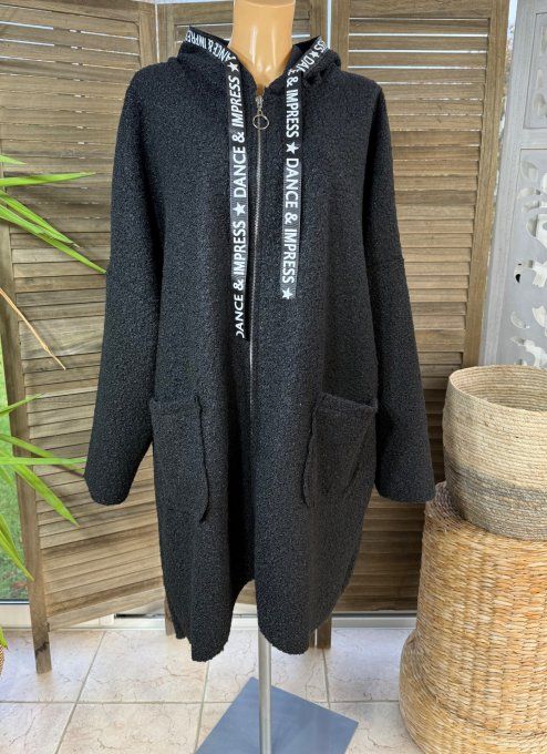 Manteau à capuche mi-long ample bouclette noire du 42 au 52/54 et même + 