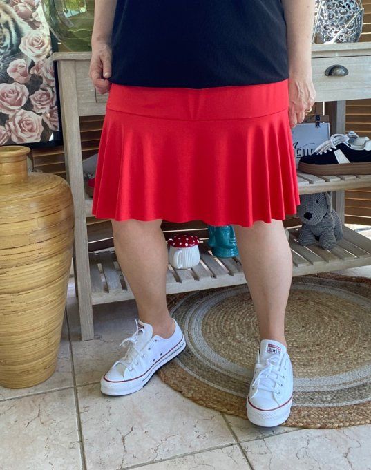Jupe -short ample rouge stretch ++++ du 38 au 54 