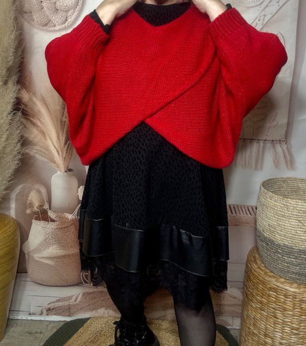 Pull court croisé rouge douceur +++ (du 40 au 52) ou en version "chauffe-épaule" jusqu'au 58/60 
