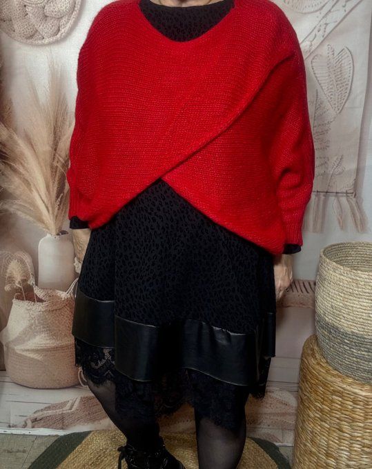 Pull court croisé rouge douceur +++ (du 40 au 52) ou en version "chauffe-épaule" jusqu'au 58/60 