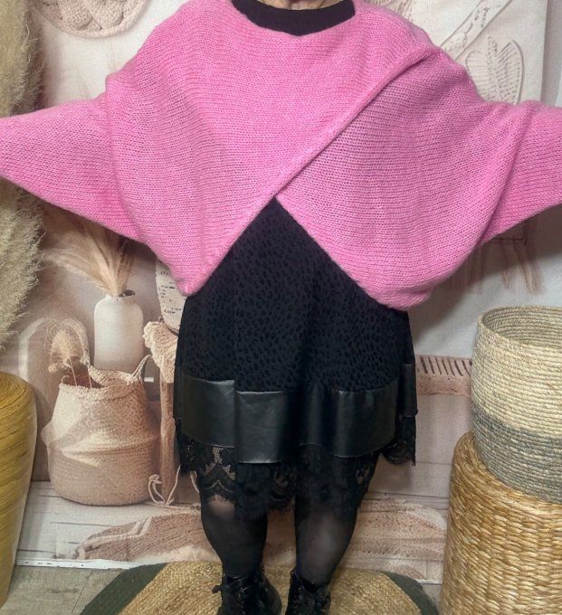 Pull court croisé Rose Bonbon douceur +++ (du 40 au 52) ou en "chauffe-épaule" jusqu'au 58/60 