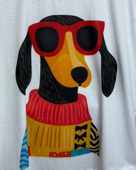 Tee-shirt ample blanc Adorable chien Teckel multicolore du 38 au 50/52 