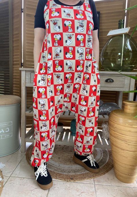 Combinaison salopette rouge et beige Portraits de Snoopy du 38 au 52