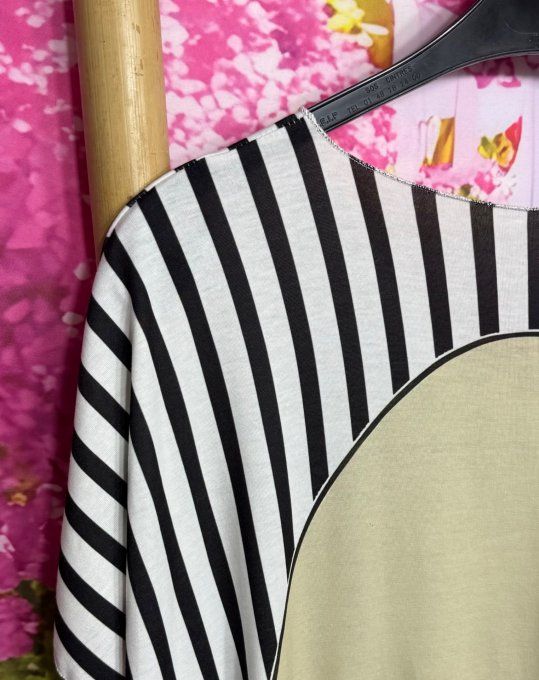 Top fin ample blanc rayé noir Calimero "C'est vraiment trop inzuste" du 42 au 54/56