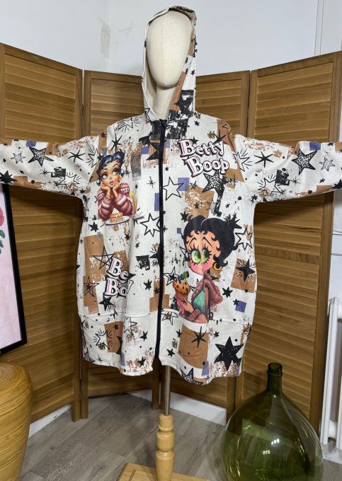 Manteau à capuche suédine crème Betty Boop Cupcakes du 40 au 52 et même +